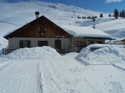 DSCN4359.JPG (593.6 KiB) 11321 mal betrachtet Juifenalm vorraus